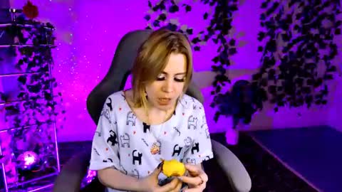 Eileen online show from 07-23-26, 10:08