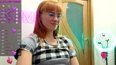 Snapshot of kumisgo chatting on 12-15-24, 11:20 kumisgo online show from 12-15-24, 11:20