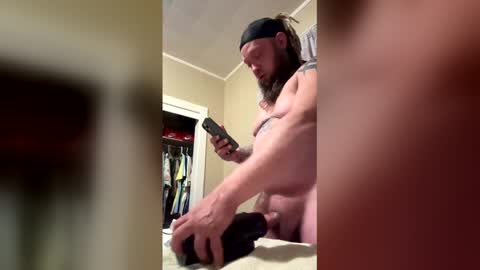 Snapshot of kuntryg83 chatting on 12-20-25, 10:28 kuntryg83 online show from 12-20-25, 10:28