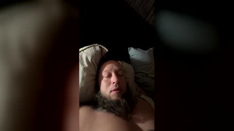 Snapshot of kuntryg83 chatting on 12-21-25, 12:34 kuntryg83 online show from 12-21-25, 12:34