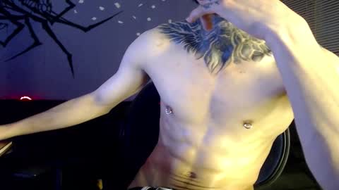 kuregari_xs online show from 10-03-25, 03:36