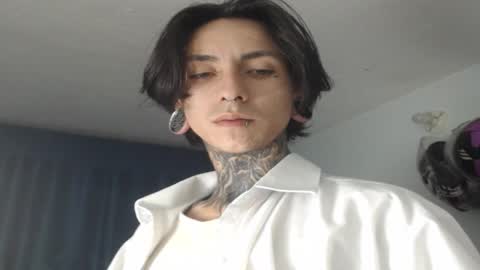 kuregari_xs online show from 11-28-25, 08:39