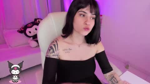   online show from 12-19-25, 02:18