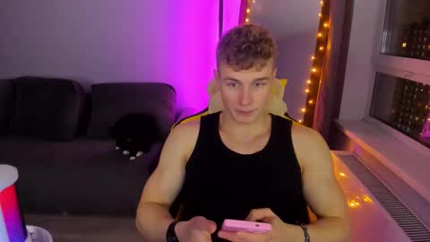 kurt_hanssen online show from 11-18-25, 06:56