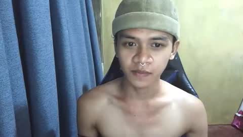 Snapshot of kurtxxx07 chatting on 04-25-26, 09:23 kurtxxx07 online show from 04-25-26, 09:23
