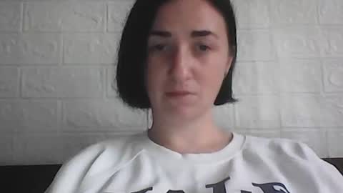 kusia032132 online show from 10-23-25, 06:23