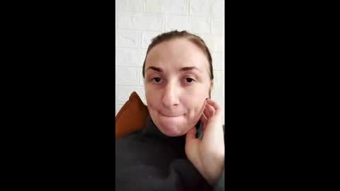 kusia032132 online show from 12-17-25, 07:47