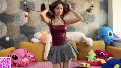 Snapshot of kusssecka chatting on 05-06-26, 04:19 Brianna my friends can call me Bri or kusya D online show from 05-06-26, 04:19