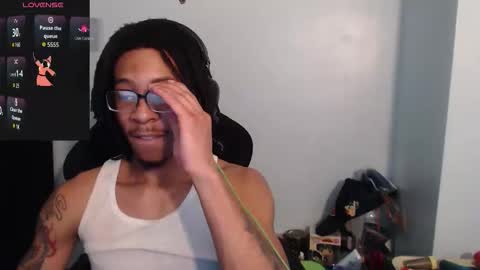 Snapshot of kwonder78 chatting on 02-04-26, 02:39 kwonder78 online show from 02-04-26, 02:39