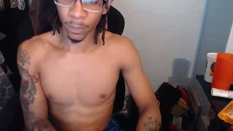 Snapshot of kwonder78 chatting on 03-03-26, 11:43 kwonder78 online show from 03-03-26, 11:43