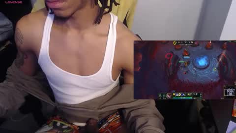 Snapshot of kwonder78 chatting on 04-09-26, 04:45 kwonder78 online show from 04-09-26, 04:45