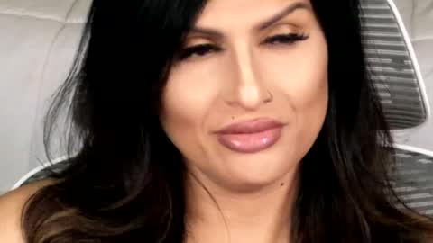 Snapshot of kxaxmichelle chatting on 06-04-26, 07:09 Kick online show from 06-04-26, 07:09