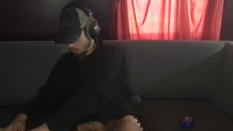 kxng222 online show from 11-22-25, 09:03