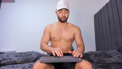 Kyle collinz online show from 10-05-25, 08:51