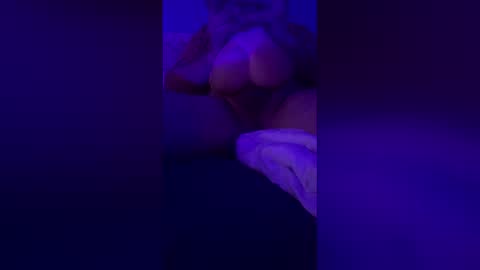 Snapshot of kylecrandlemire41 chatting on 04-12-26, 06:07 kylecrandlemire41 online show from 04-12-26, 06:07