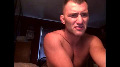 Snapshot of kylegotittt chatting on 12-05-24, 02:55 Hotbody545 online show from 12-05-24, 02:55