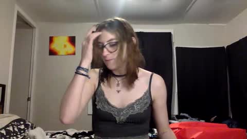 Kylianna online show from 04-17-26, 01:41