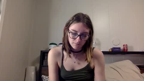 Kylianna online show from 04-22-26, 12:13