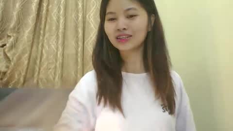 its me KYLIE online show from 09-17-25, 12:07