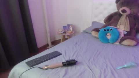 Sara online show from 11-23-25, 12:32