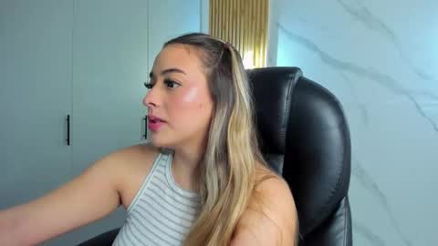  KYLIE  online show from 09-30-25, 02:49