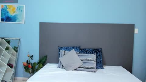 Snapshot of kylie_reyes chatting on 11-04-25, 07:24 Kylie Reyes online show from 11-04-25, 07:24