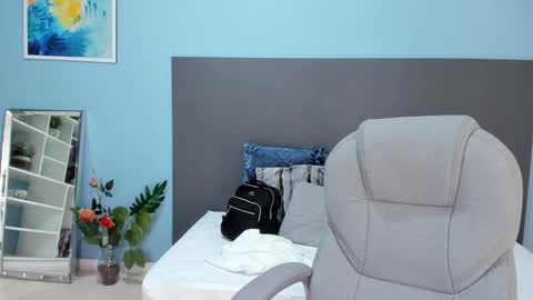 Snapshot of kylie_reyes chatting on 11-07-25, 06:19 Kylie Reyes online show from 11-07-25, 06:19