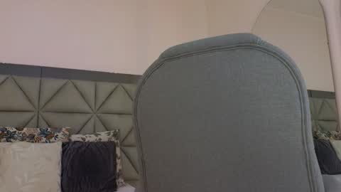 Snapshot of kylie_reyes chatting on 11-19-25, 07:36 Kylie Reyes online show from 11-19-25, 07:36