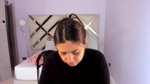 Snapshot of kylie_reyes chatting on 06-06-26, 07:29 Kylie Reyes online show from 06-06-26, 07:29