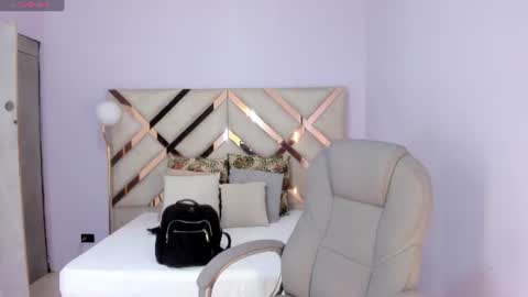Kylie Reyes  online show from 07-21-26, 07:27