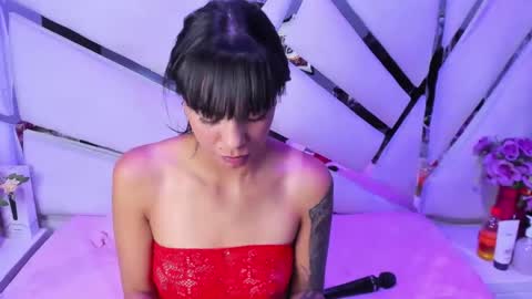 Snapshot of kylie_sexx chatting on 03-13-26, 03:35 kylie online show from 03-13-26, 03:35