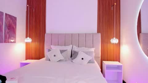 kloe sofia online show from 02-11-26, 12:10