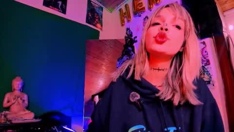   online show from 10-22-25, 02:56