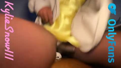 Kylie Snow online show from 06-25-26, 02:43