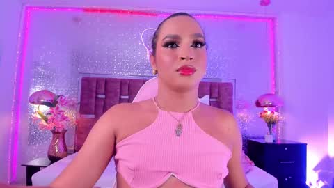 Kylie online show from 09-20-25, 04:24