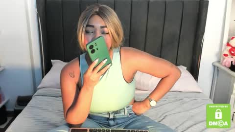 Snapshot of kyliewhiteboobs chatting on 02-23-26, 08:28 kylie white boobs online show from 02-23-26, 08:28