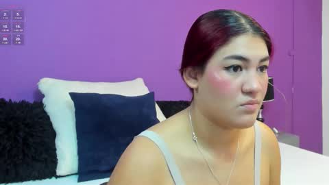 Kylie online show from 03-09-26, 10:52