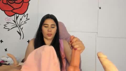 Snapshot of kymberlyhott chatting on 10-16-25, 10:11 call me kim online show from 10-16-25, 10:11