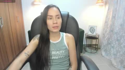 Kymberly online show from 10-17-25, 11:24