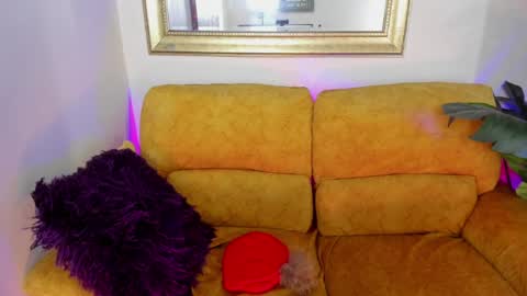 Kyomi online show from 05-06-26, 01:05