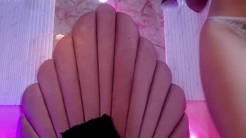 kyomi_hunt online show from 07-06-26, 04:31