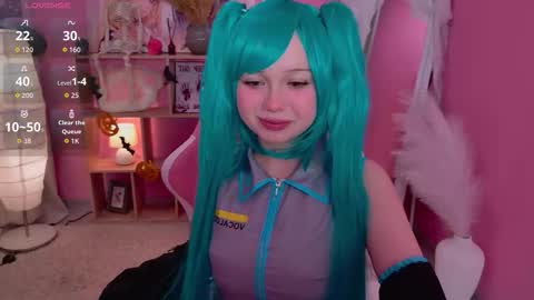 kyomi_sun online show from 10-31-25, 10:33