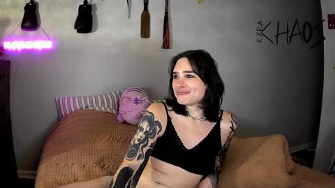 Kyra Chaos online show from 05-18-26, 04:07