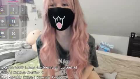 Kyra Wild online show from 11-22-25, 12:31