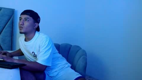 Snapshot of kyro_estrada chatting on 12-15-25, 06:23 kyro_estrada online show from 12-15-25, 06:23