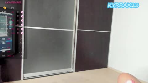 Kyrra X Zio online show from 02-28-25, 11:47