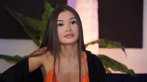 Kyssa online show from 09-08-25, 06:18