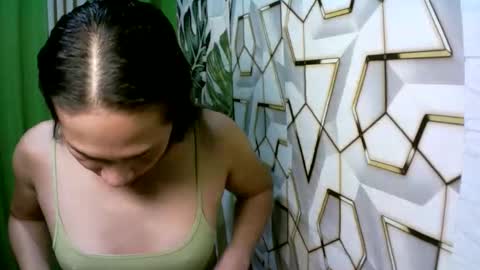 Snapshot of kyutshyne chatting on 03-22-26, 05:16 kyutshyne online show from 03-22-26, 05:16