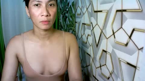 Snapshot of kyutshyne chatting on 04-10-26, 10:58 kyutshyne online show from 04-10-26, 10:58