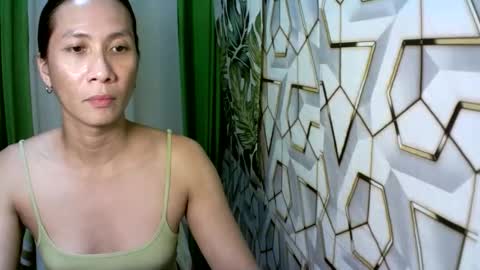 Snapshot of kyutshyne chatting on 05-06-26, 08:58 kyutshyne online show from 05-06-26, 08:58